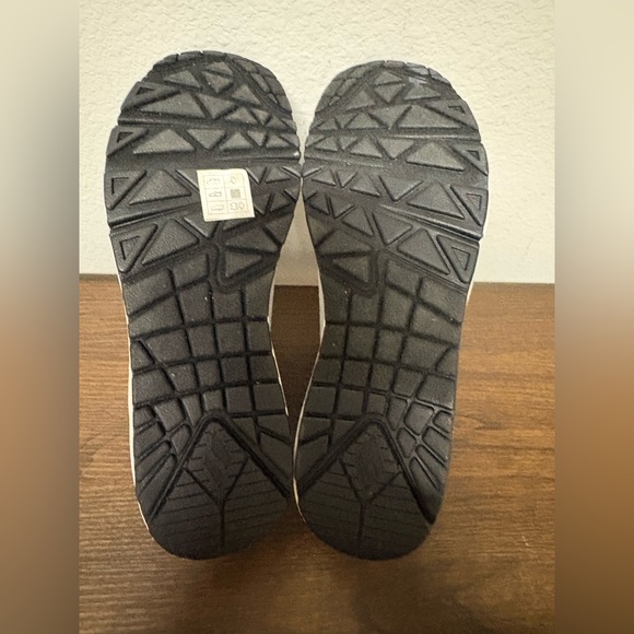 Sneakers uno Red and White Sneakers - Picture 5 of 6